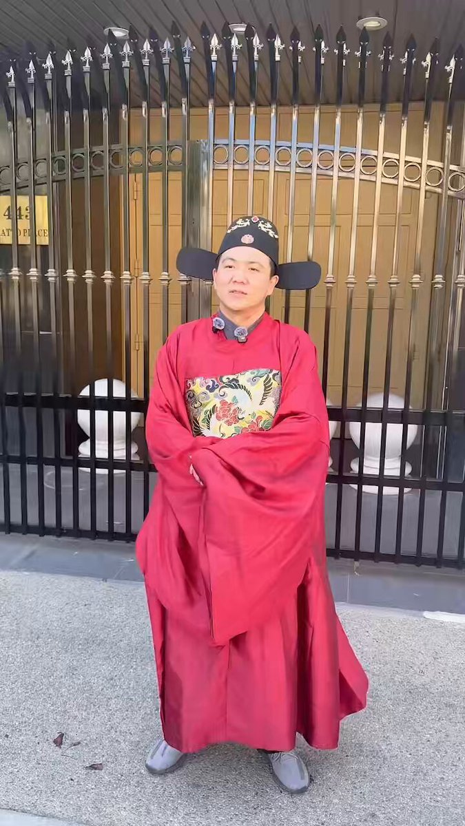 赵燕涛演讲视频封面：现代版《习皇退位诏》宣读